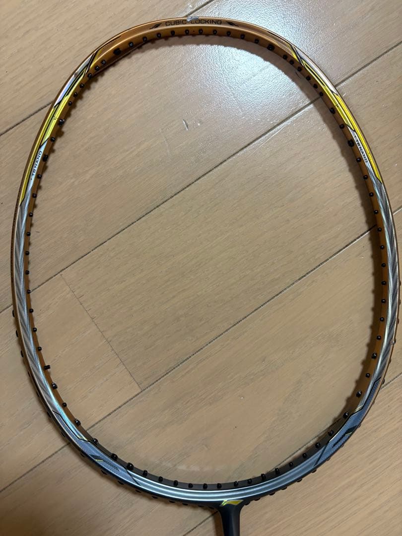 ラケット 3D CALIBAR900