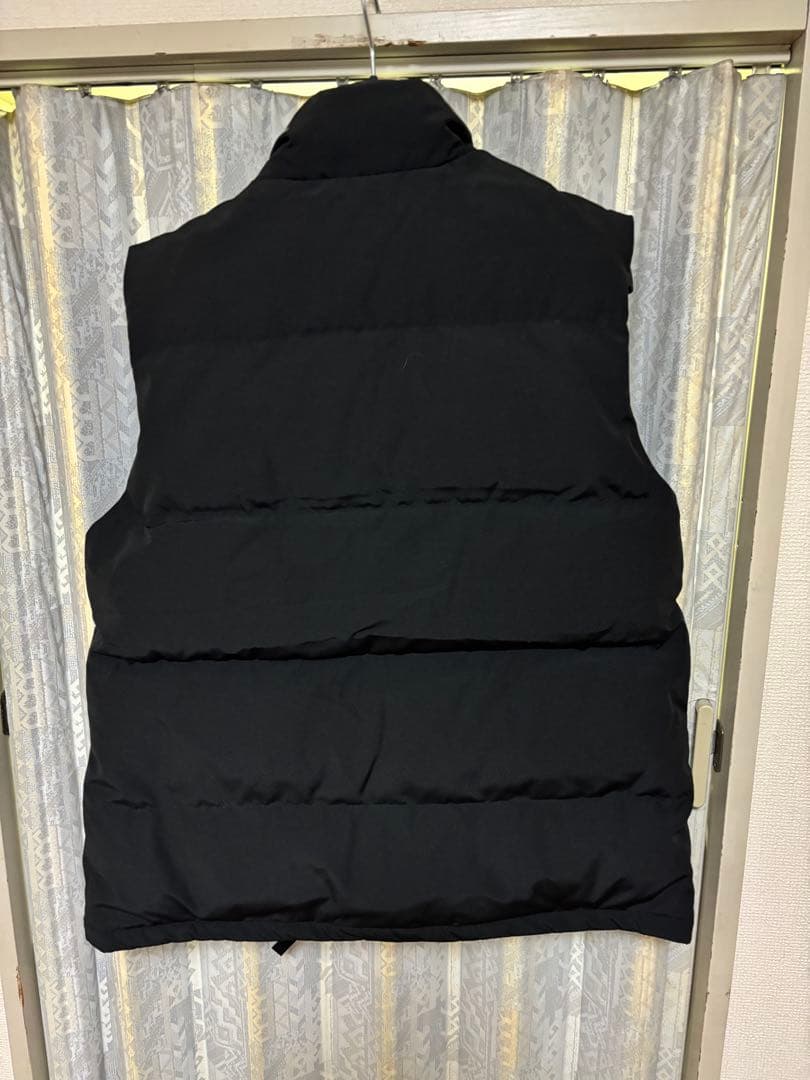 カナダグース ダウンベスト ブラック