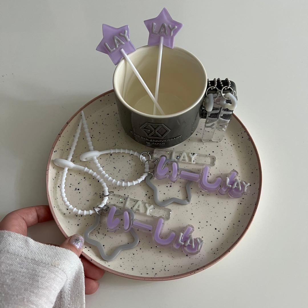 ハンドメイド　キーホルダー　オーダー　ペンライト　トレカケース　アクセサリー