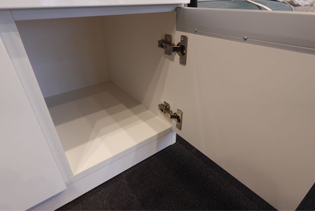 【送料込み設置】ニトリ　キッチンボード　レジューム幅90 食器棚