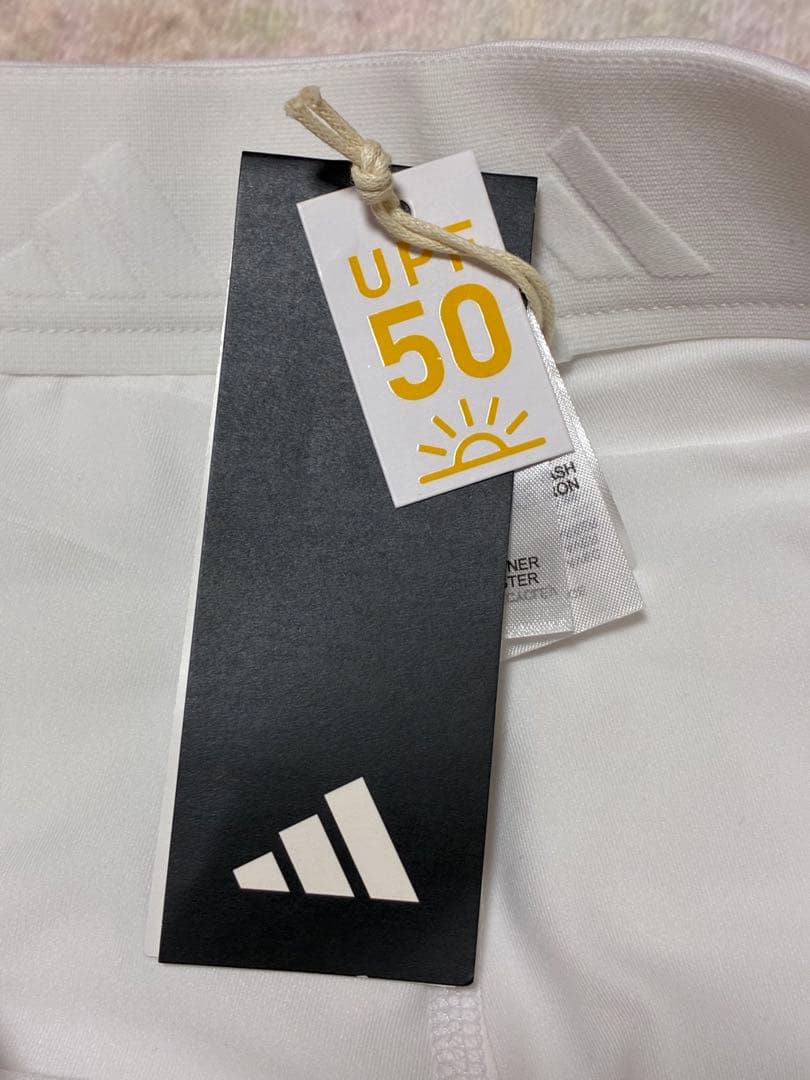 新品　M アディダスゴルフ ダンボールニット セットアップ バックロゴ　ホワイト