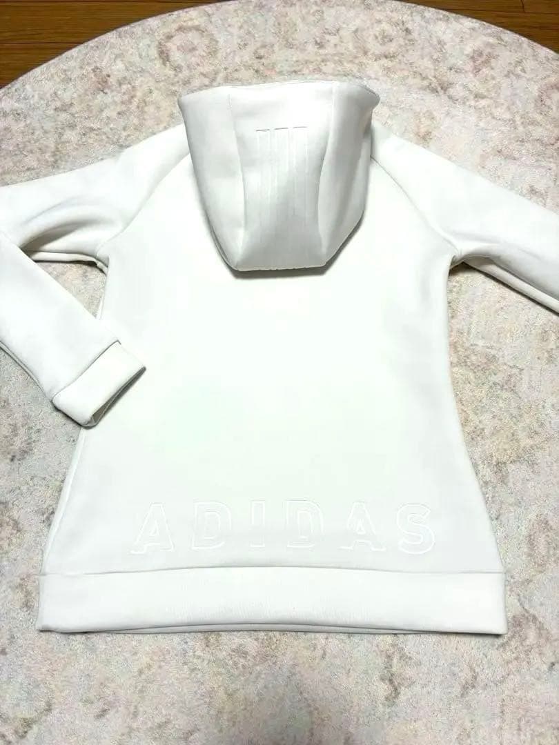 新品　M アディダスゴルフ ダンボールニット セットアップ バックロゴ　ホワイト