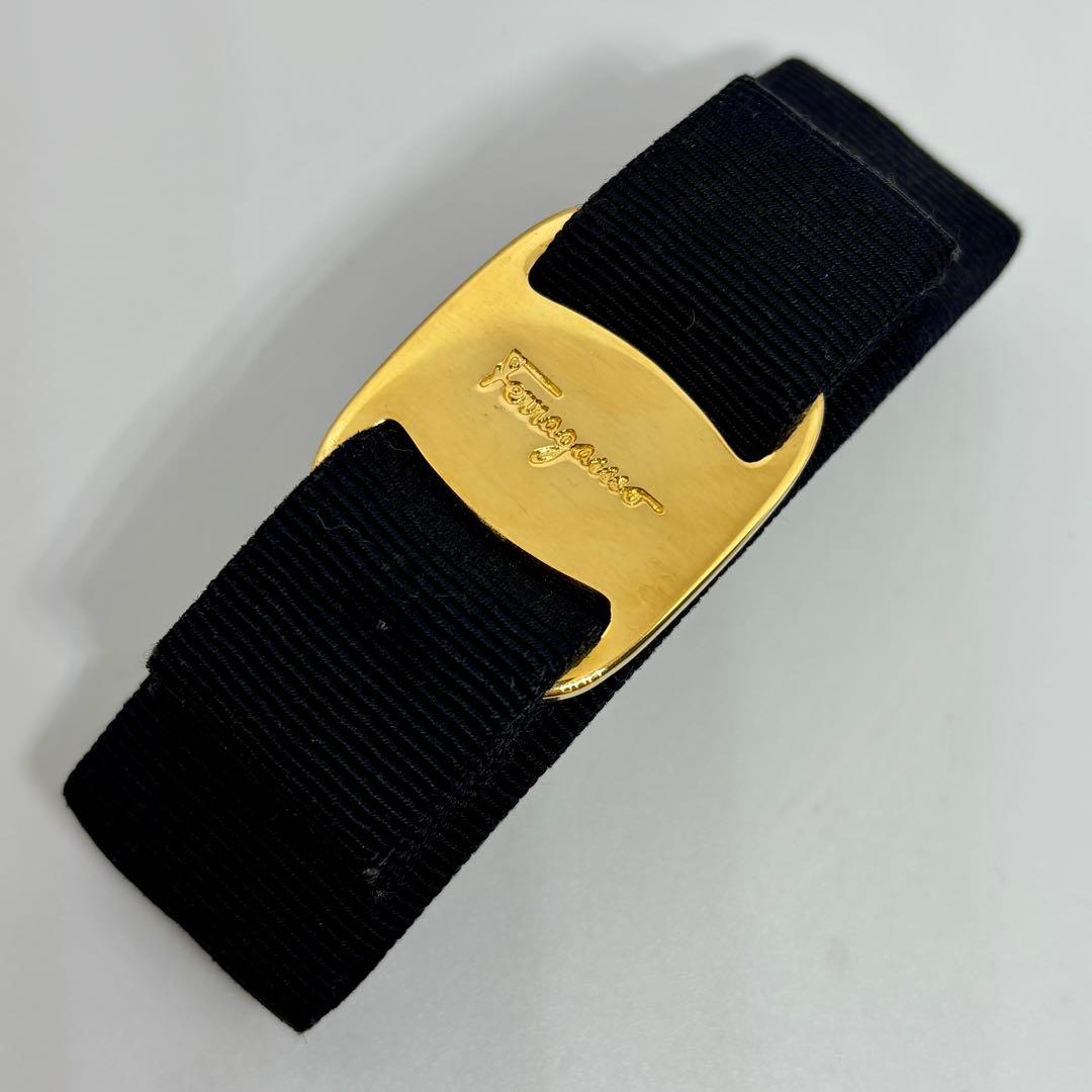【フェラガモ】Ferragamo バレッタ ヴァラリボン ネイビー ゴールド金具