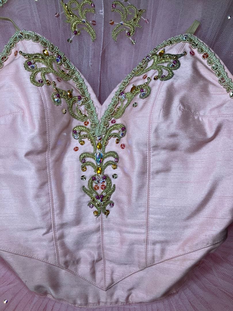 大大活躍　ユーズドバレエ衣装　パドシスなど　７号　１５５～１６０㎝