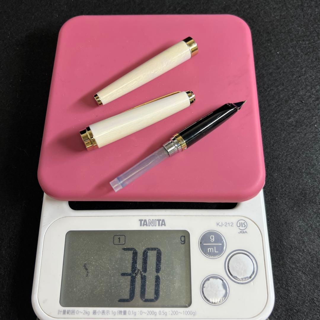 SAILORセーラー18K 極上　万年筆　共箱　東Y8-0220☆2Fトコル