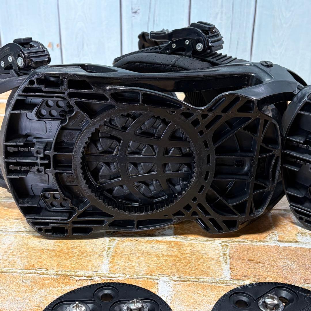 美品 SALOMON RYTHEM サイズM バインディング スノーボード