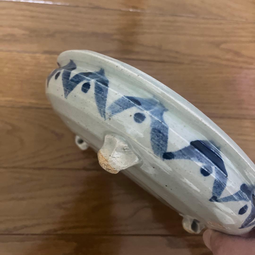 青い花柄の陶器ボウル　7寸