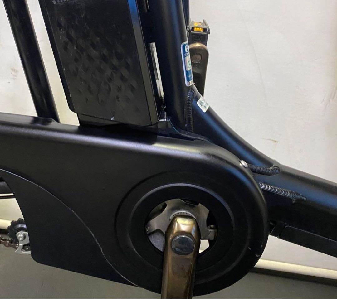 1年保証　送料無料　新型　パナソニック　ギュット　黒色　電動アシスト自転車　人気