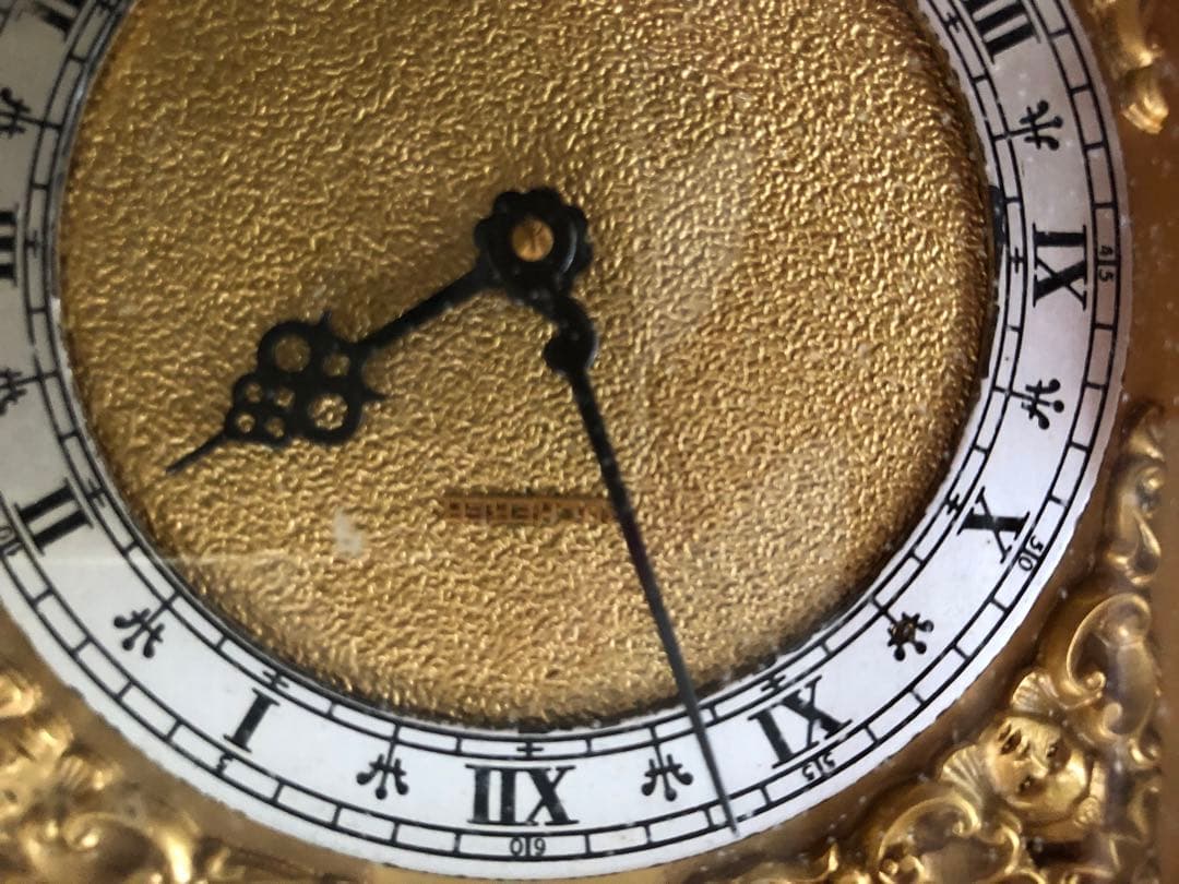 BUCHERERの置き時計