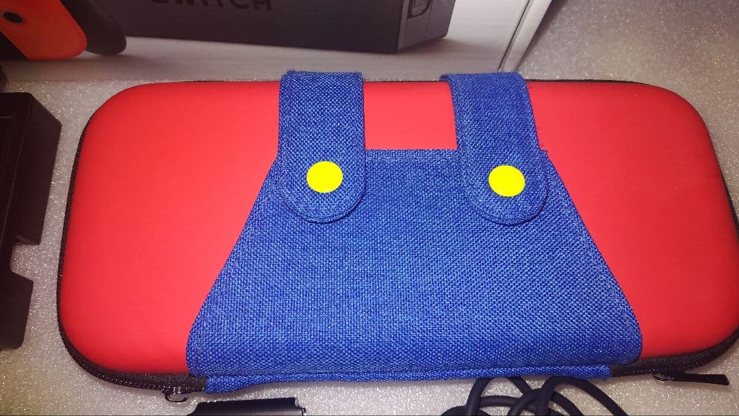 Nintendo Switch 本体 Joy-Con付き　マリオのケース付