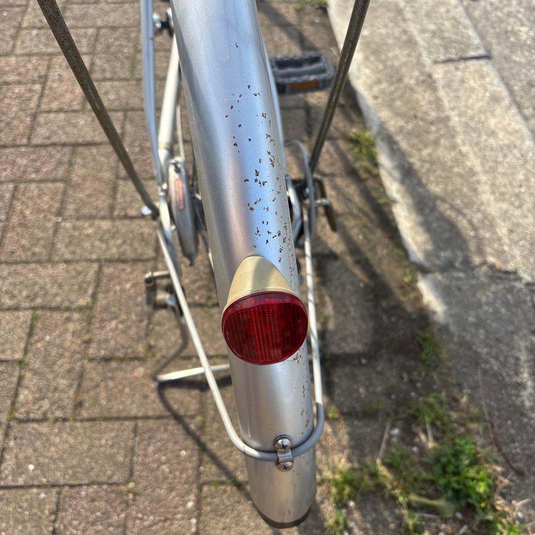 直接の引き渡しのみ　26インチ　　ノーパンクタイヤ