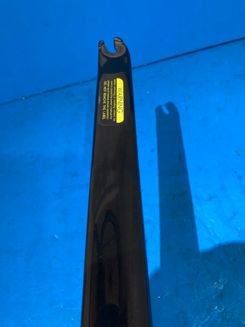 ★Cannondale 車種不明 フルカーボンフロントフォーク ヘッドパーツ付