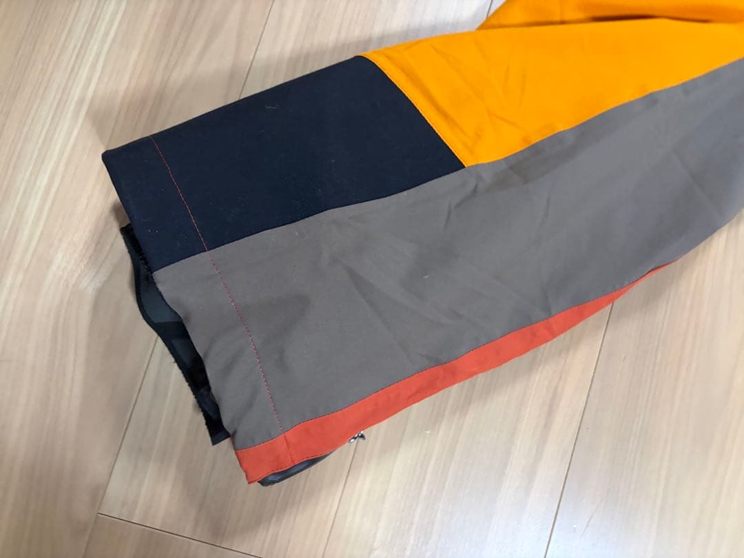 ★24年モデル・非売品　選手用　デサントメイト　スキーウエア パンツSAJ デモ