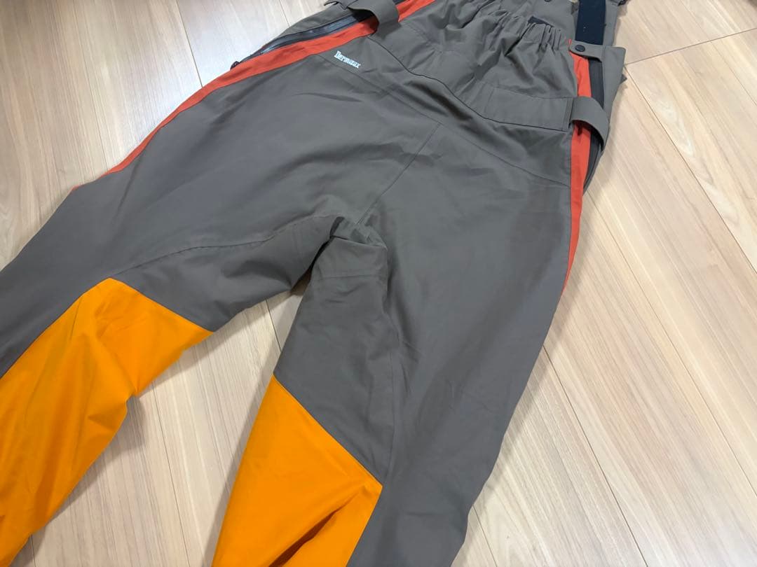 ★24年モデル・非売品　選手用　デサントメイト　スキーウエア パンツSAJ デモ