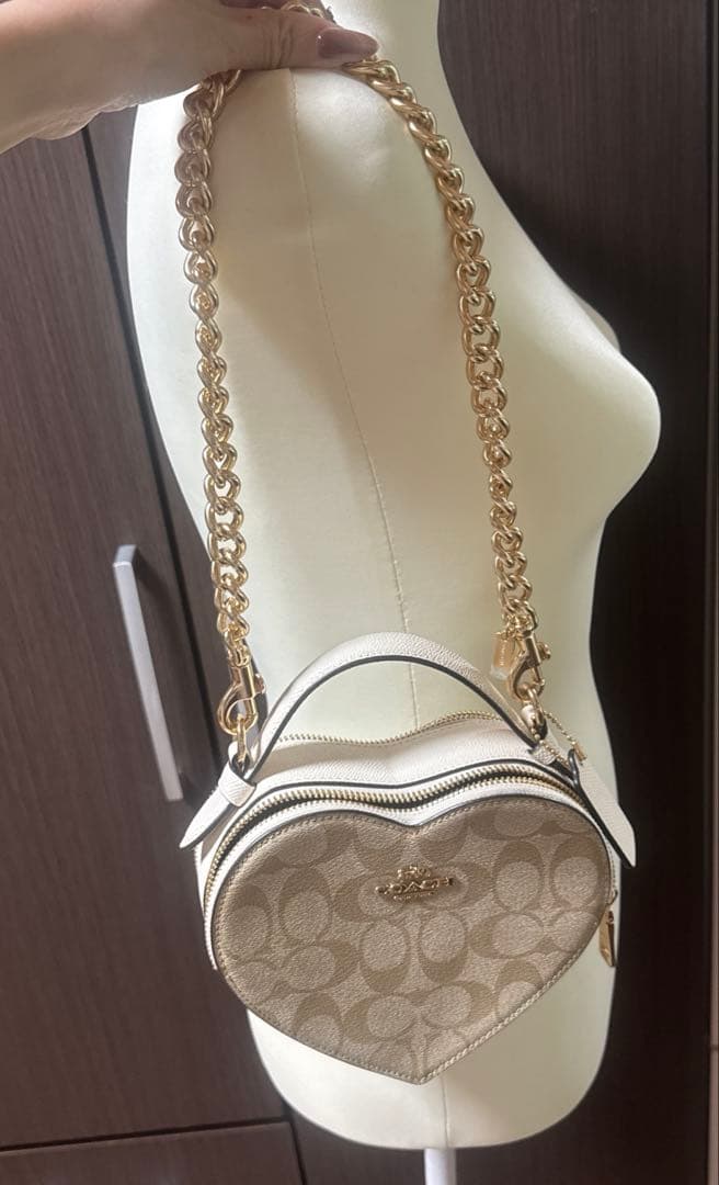 coachハートバック