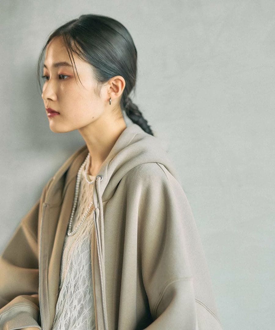 レプシィムLEPSIMパフエアZIPBIGフーディーグレージュ 新品パーカー