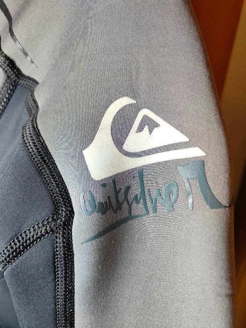 【良品】QUIKSILVER　正規品　高級ウェットスーツ　ストレッチフルスーツ