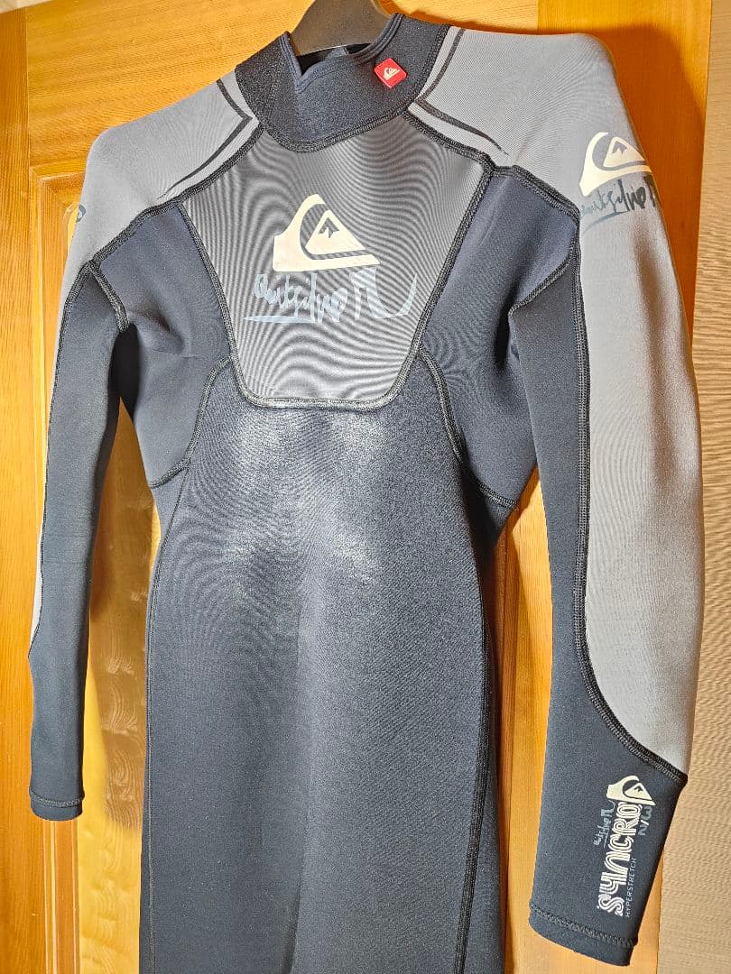 【良品】QUIKSILVER　正規品　高級ウェットスーツ　ストレッチフルスーツ