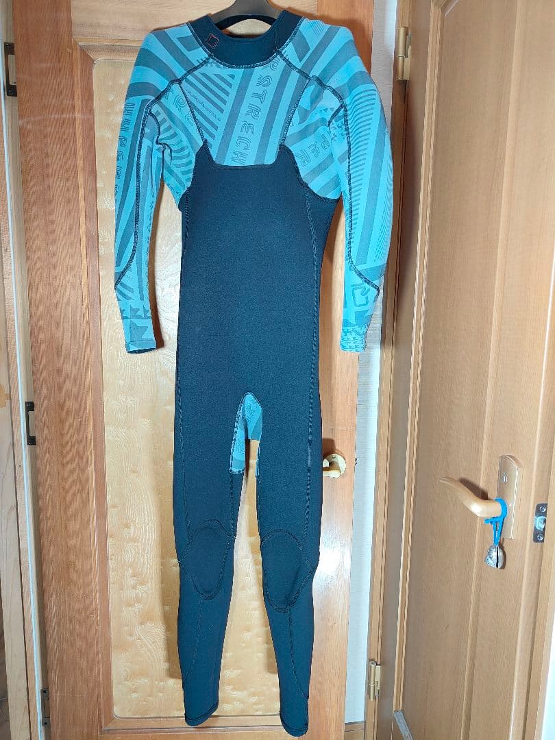 【良品】QUIKSILVER　正規品　高級ウェットスーツ　ストレッチフルスーツ