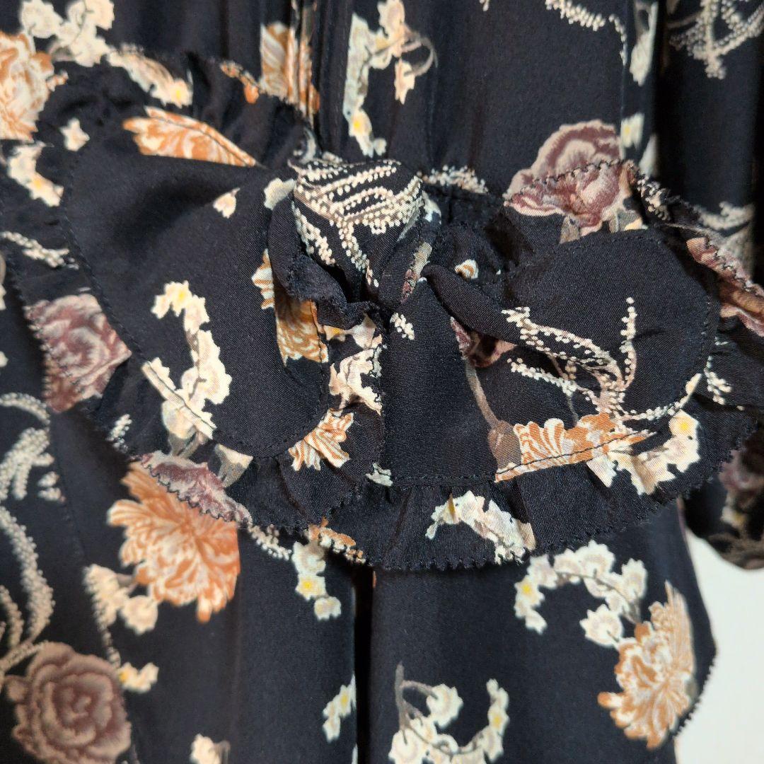 値下げ❗️KANEK ISAO ペプラム付き薔薇とカーネーションのワンピース