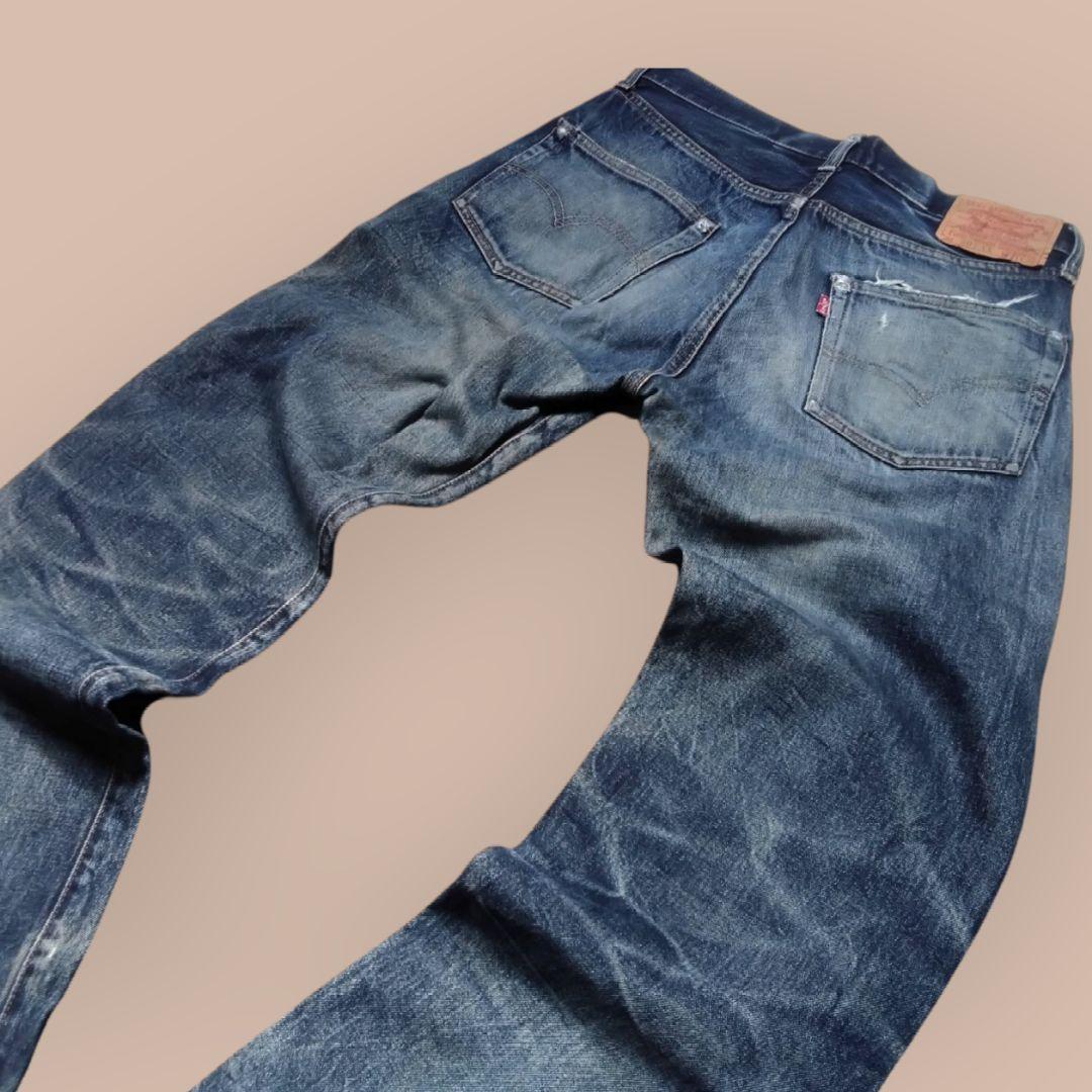 す*ん様 Levi's501XX BIGE 赤耳 ボタン裏555 W31 鬼ひげ