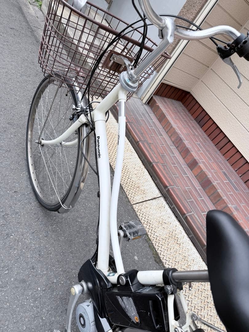 大阪府　パナソニック　電動アシスト自転車　26インチ　バッテリー8.9ah