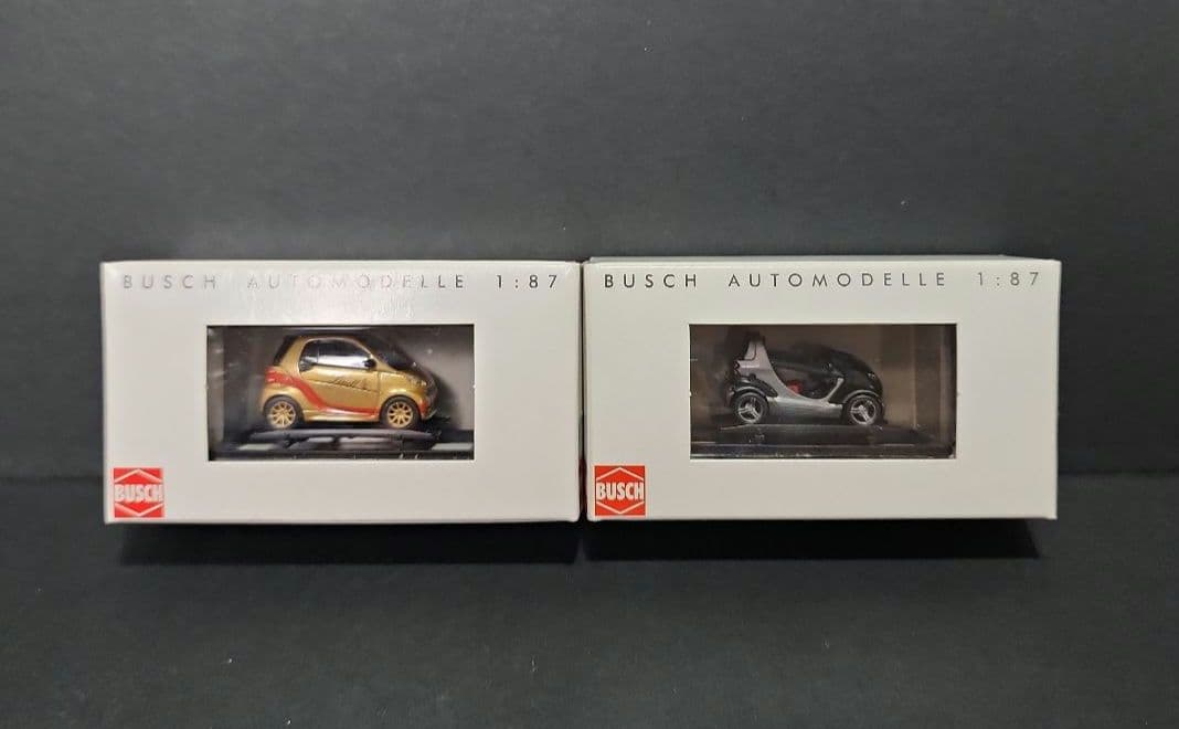 ブッシュ　スマート４５１ 1/87（HO）スケール　１２台セット