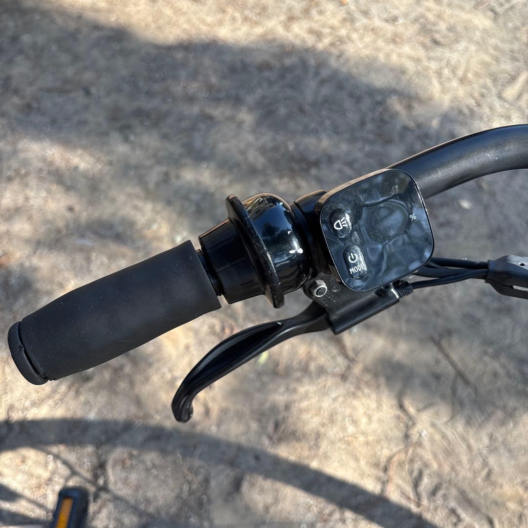 【東京都】引取　電動アシスト自転車 チャイルドシート付き　bikke グリーン