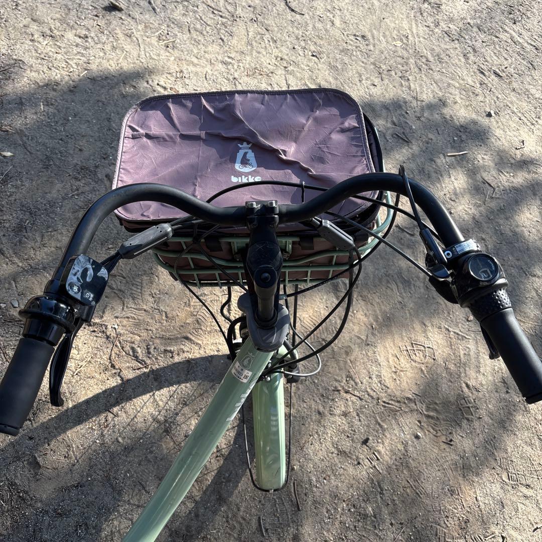 【東京都】引取　電動アシスト自転車 チャイルドシート付き　bikke グリーン