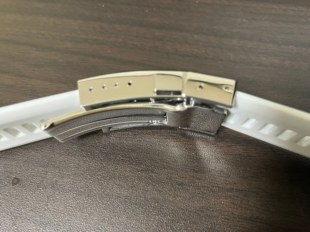 GARMIN MARQ QuickFit 22mmにDバックル付き加工品ホワイト