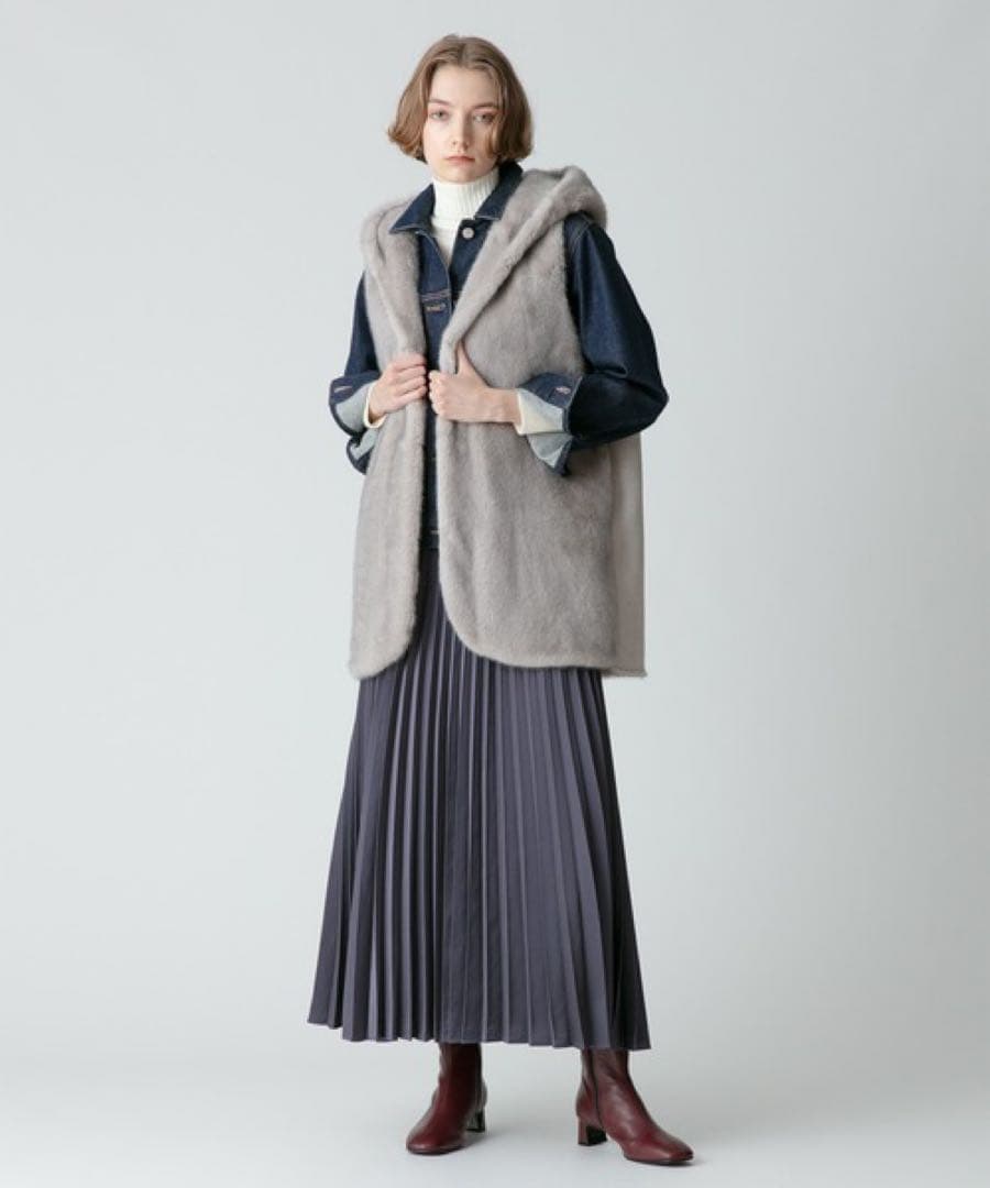 アルアバイル　ルルウィルビー フェイクミンクフーディジレ