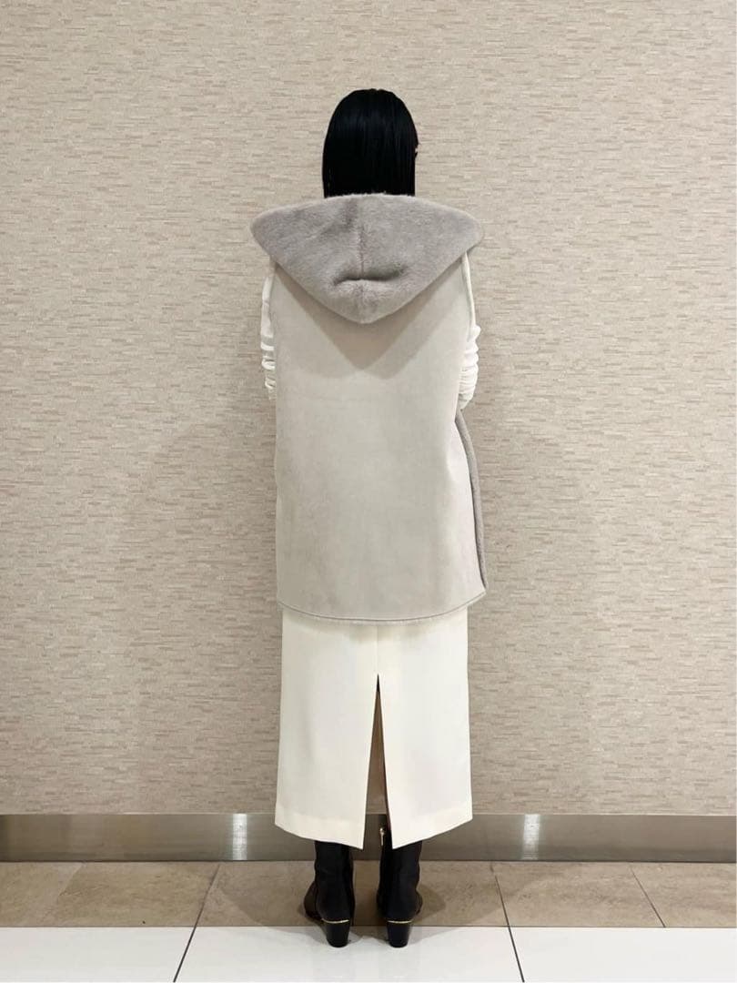 アルアバイル　ルルウィルビー フェイクミンクフーディジレ