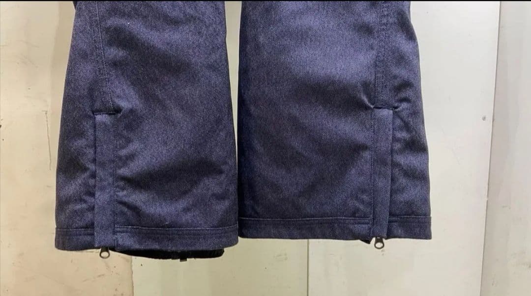 スノーボード 迷彩柄 billabong men'sサイズＬ 上下セット