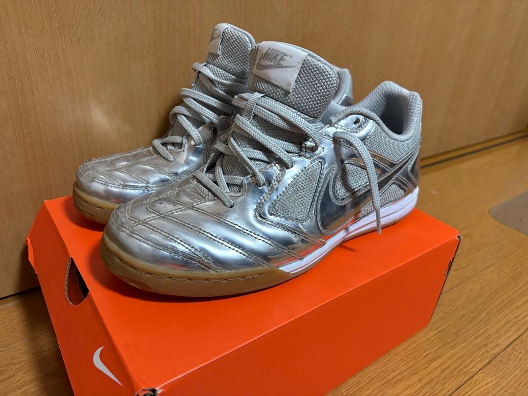 値下げ NIKE ガト LV8 26.0cm 美品 原宿正規品 フットサル