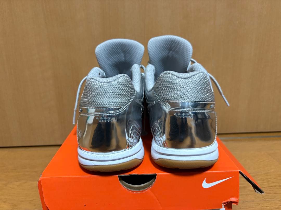 値下げ NIKE ガト LV8 26.0cm 美品 原宿正規品 フットサル