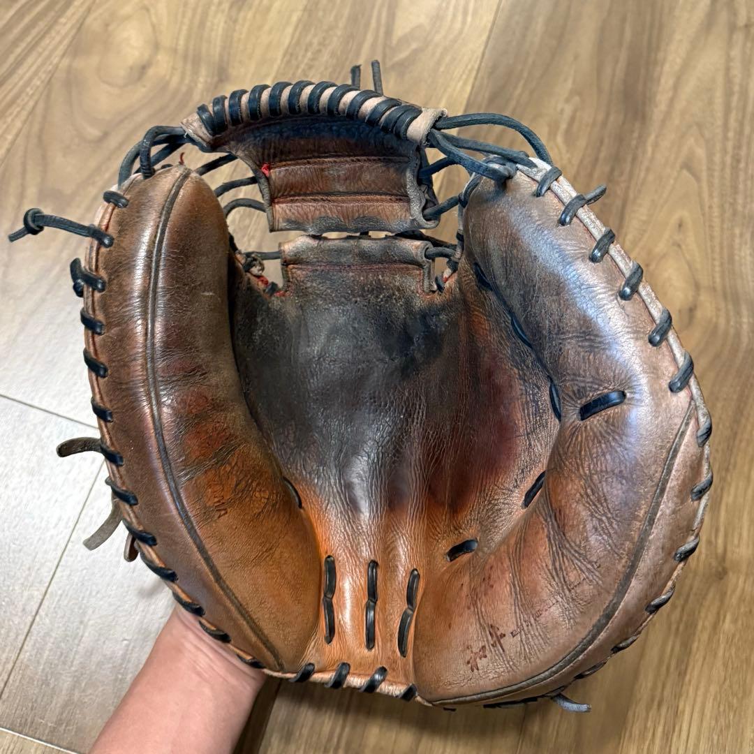 ハタケヤマ 硬式用キャッチャーミット M8モデル　和牛　心