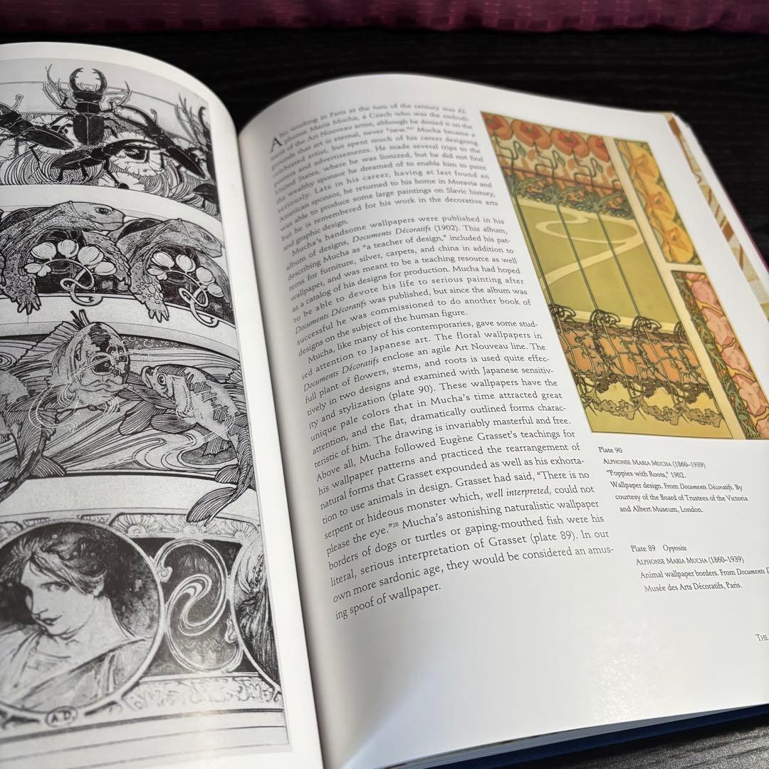 WALLPAPER AND THE ARTIST 壁紙とアーティスト（英語版）