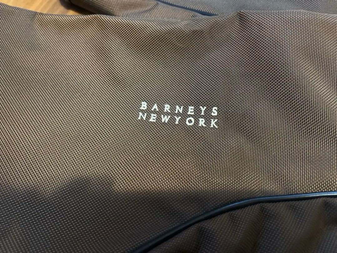 美品 バーニーズニューヨーク ゴルフバッグ クラブケース ブラウン