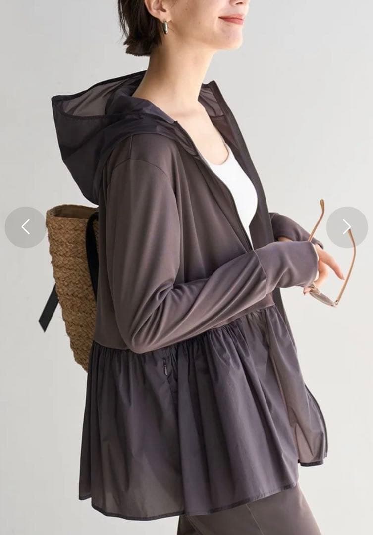 UNFILO ラッシュガード ペプラムフーディ