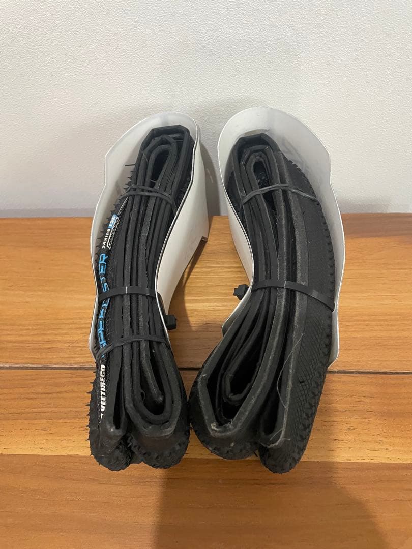 BMX レーシング　レーサー　レース　クルーザータイヤ　24x1-1/8 520