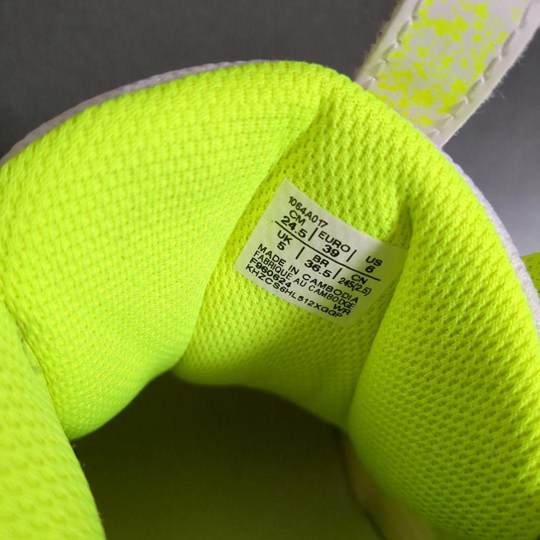 asics バスケットボールシューズ 24.5cm