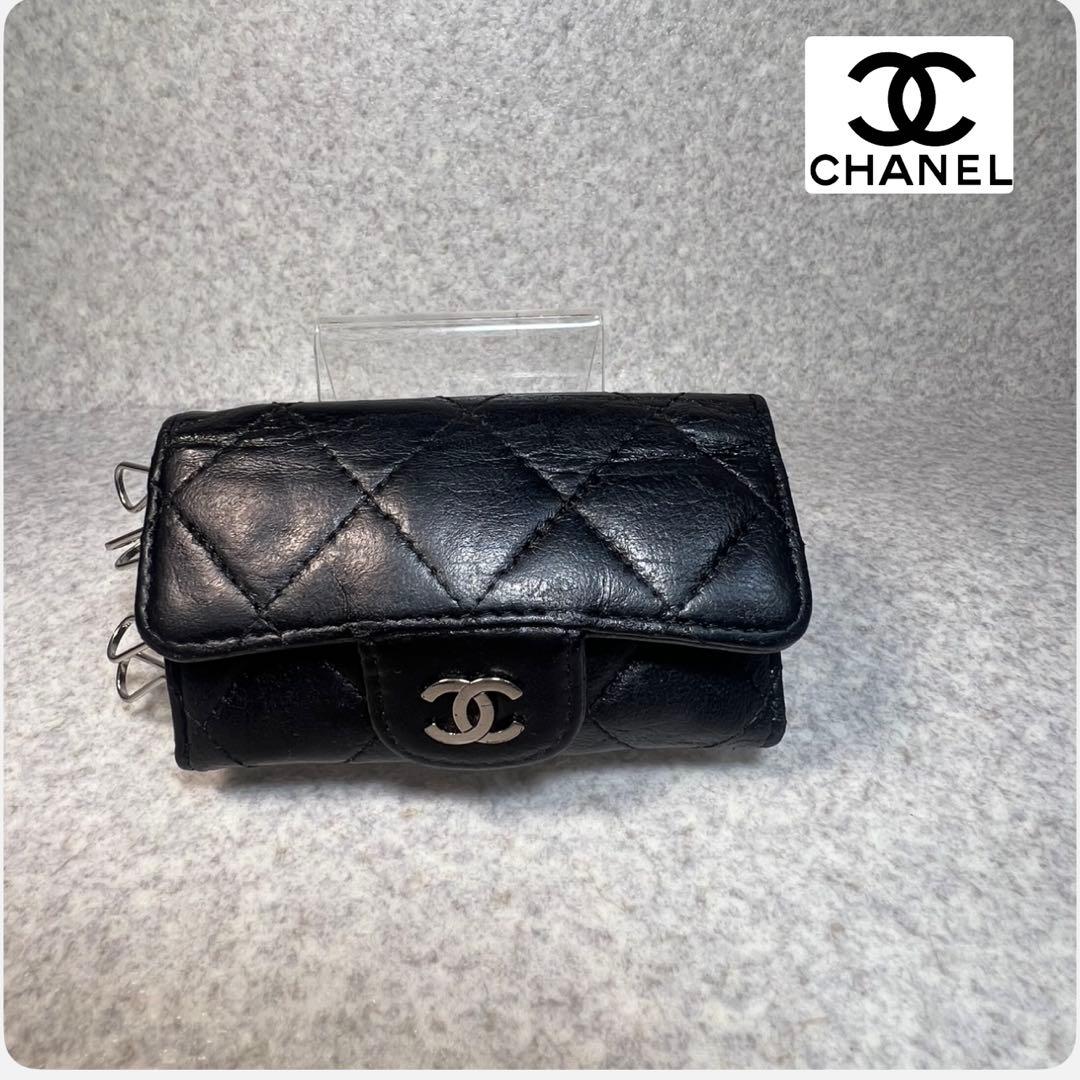 超美品236CHANEL マトラッセラムスキンココマーク6連キーケース　ブラック