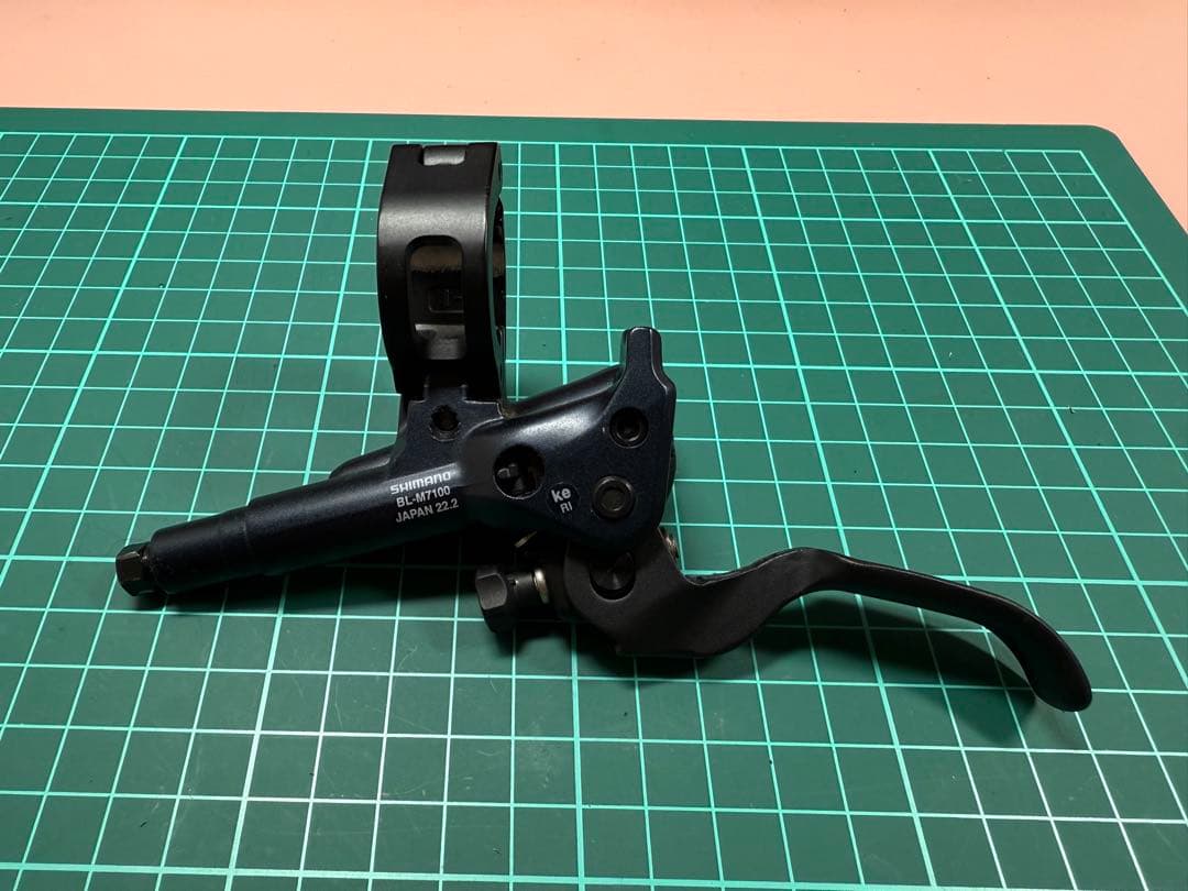 SHIMANO SLX ブレーキ レバー 油圧　ディスクブレーキ m7100