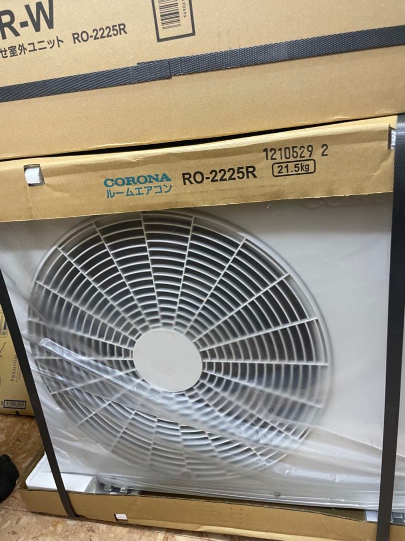 新品未使用　CORONA RC-2225R-W エアコン本体