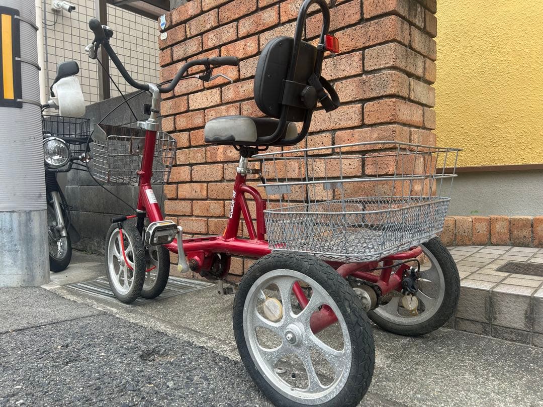 【悟空さん専用】兵庫県神戸市より　クークル 四輪自転車　14インチです。