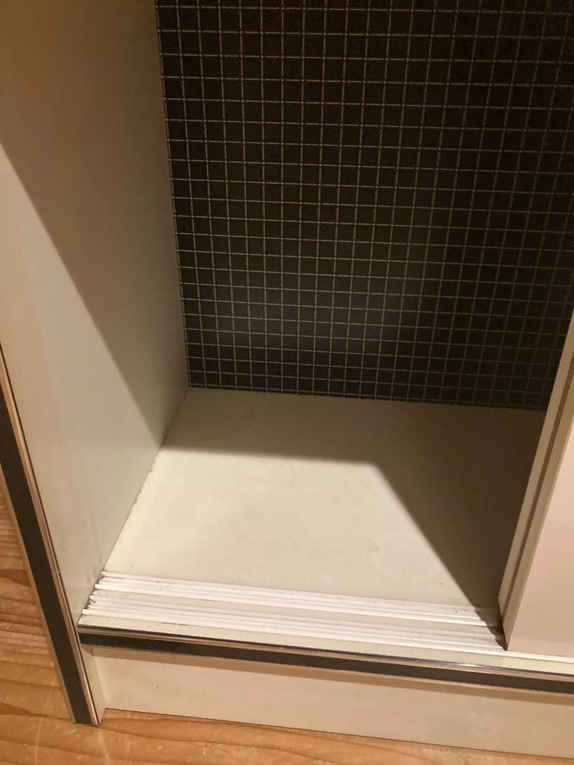 昭和レトロ　Sunnyサニー食器棚　飾り棚　茶箪笥　レトロポップ