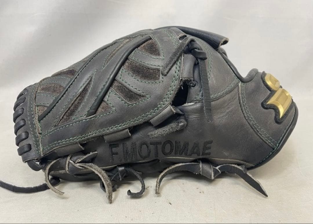 千葉ロッテマリーンズ本前郁也選手実使用グローブ