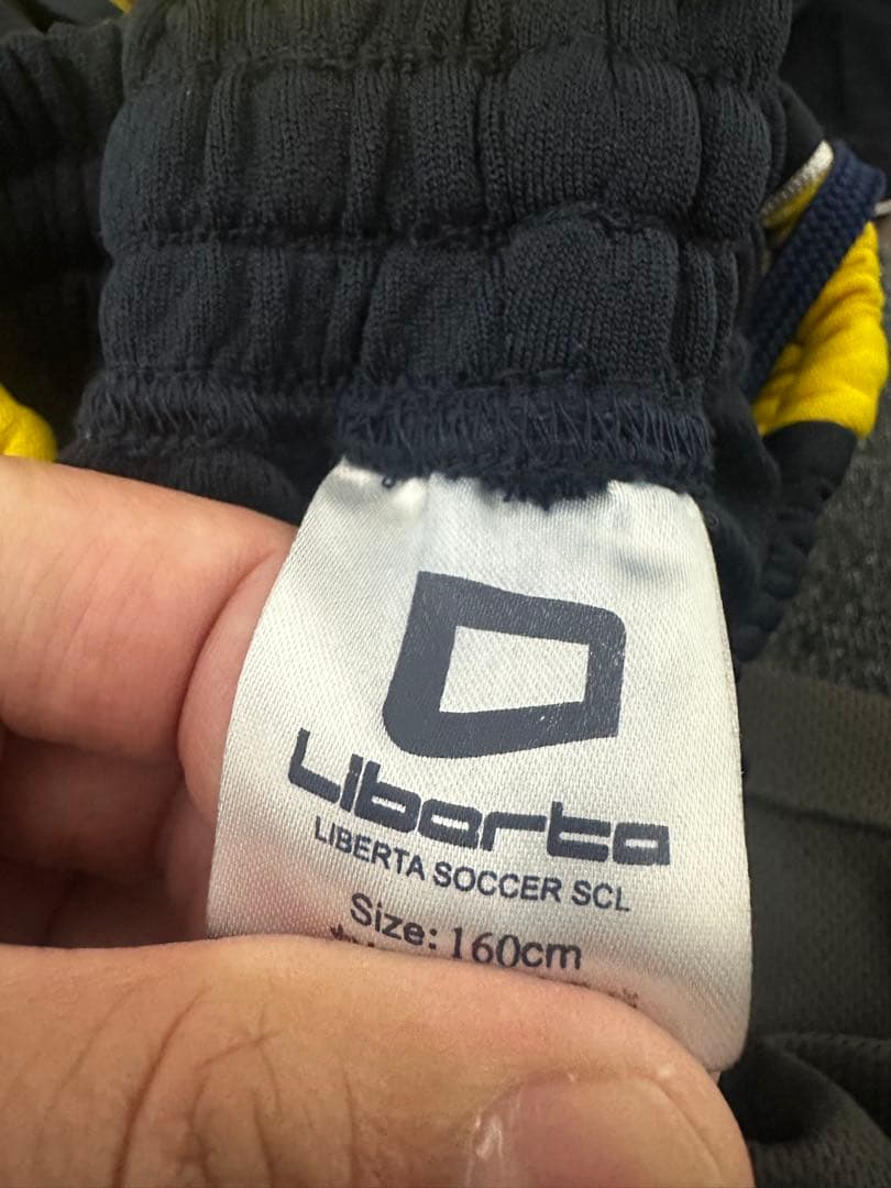 リベルタ　ジャージ上下セット　160