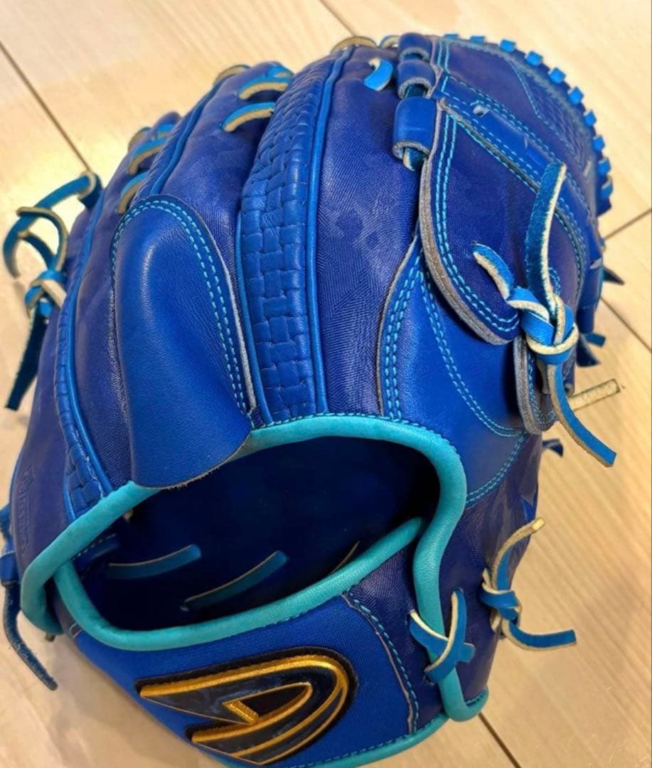 美品❗️ディークエスト　ピッチャー用　投手用