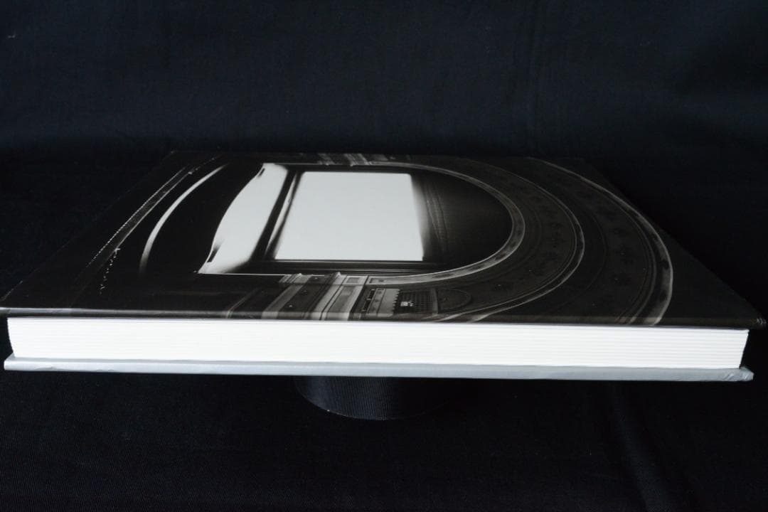 Hiroshi Sugimoto: Theaters｜杉本博司★再値下げしました